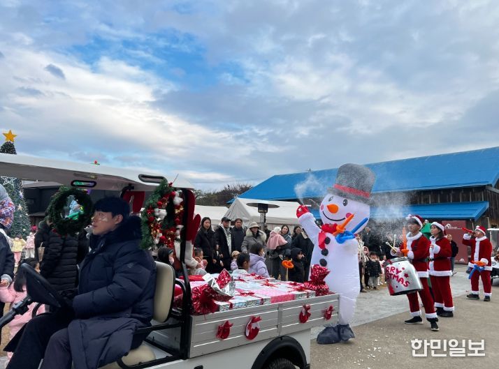 완주군 삼례문화예술촌, 삼타할아버지 오셨네