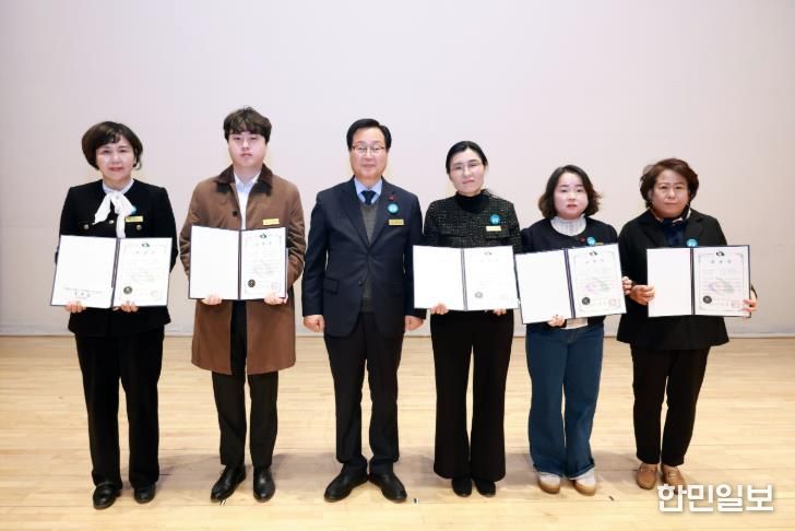 완주군 적극행정 우수공무원 선정, 조직문화 혁신 박차