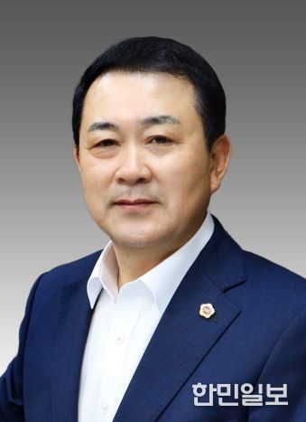 김시성 강원도의회 의장