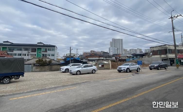 정읍시, 흉물 빈집 걷어내고 주차장·텃밭 만든다… 16일까지 신청(연지동 주차장 조성 후)