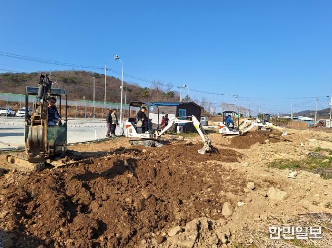 정읍시, 농업용 소형건설기계 면허 취득 지원...2월 10일까지 모집