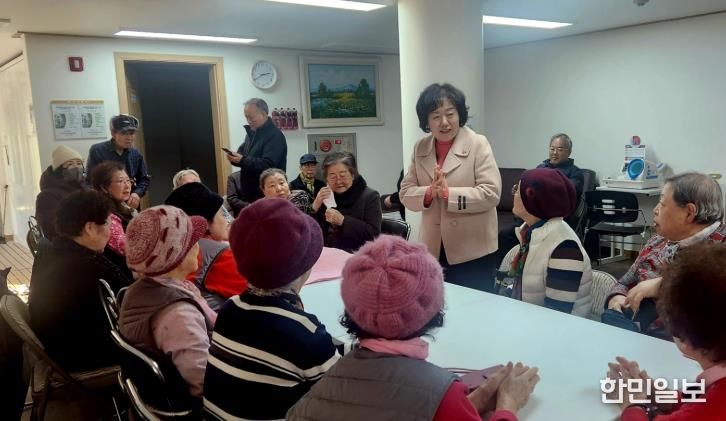 세교죽미마을8단지아파트 경로당 방문 모습