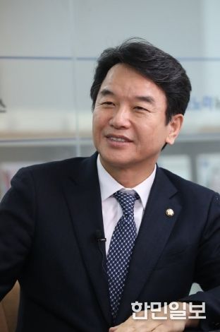 문진석 의원(충남 천안시갑, 재선)