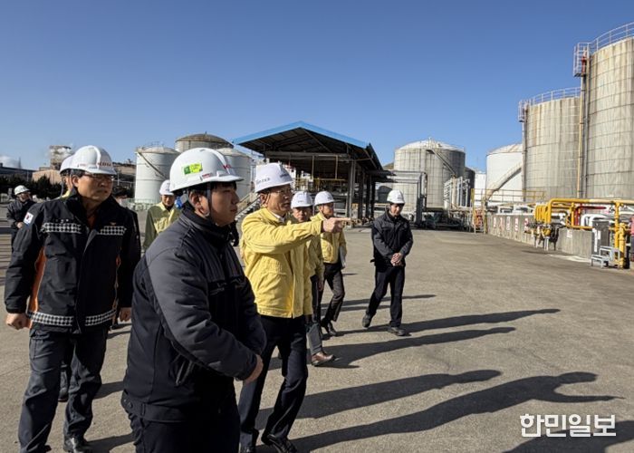 전북자치도, 겨울철 대형 화재 예방 총력…위험물 사업장 합동점검
