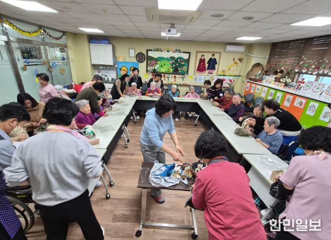 이천시 대월면, 어르신을 위한 ‘따뜻한 모자 만들기’ 봄 특강 운영