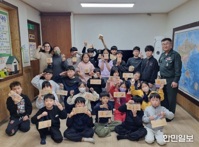 ‘찾아가는 어린이 목공예 체험교실’ 재능기부