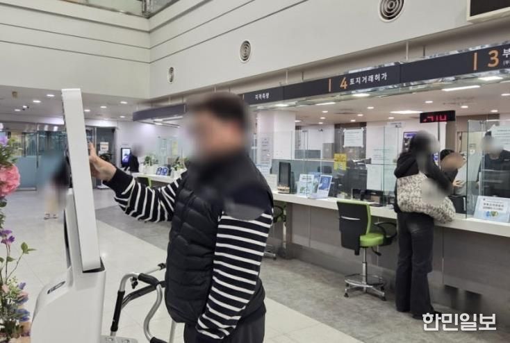 수원시 장안구, '전문성'과 '배려'더한 선진 민원 행정 구현