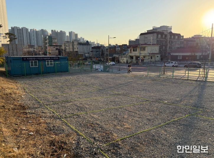 유휴부지 활용해 방범초소 및 임시 개방형 주차장 조성-