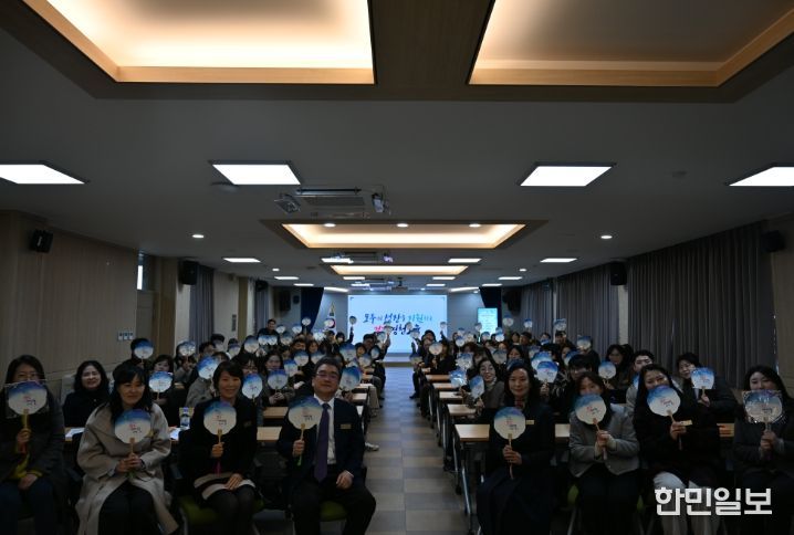 영천교육지원청, 「2026 영천교육계획」공유 후 전 직원 한마음 결의