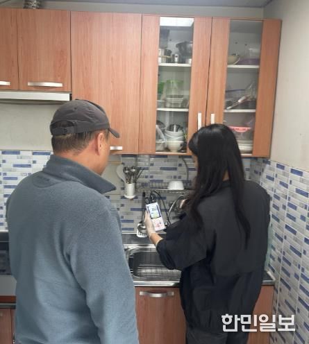 수도과-수돗물시료채수사진