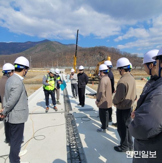 현장에 답이있다…문경시 토목직 공무원, 현장속으로!!