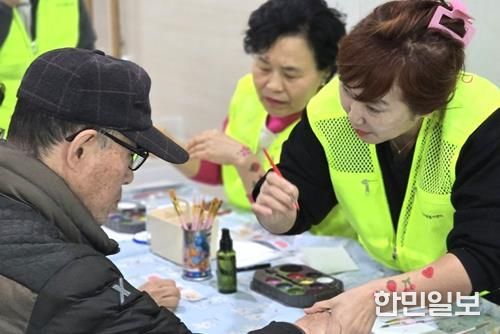 달서구, 어르신 체험형 봉사 프로그램 ‘짬나는 대로 배움교실’ 운영