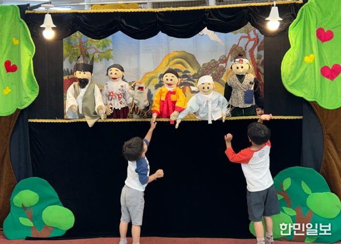 전주시 삼천도서관, 책과 공연을 함께 즐기는 ‘토요가족극장’ 운영