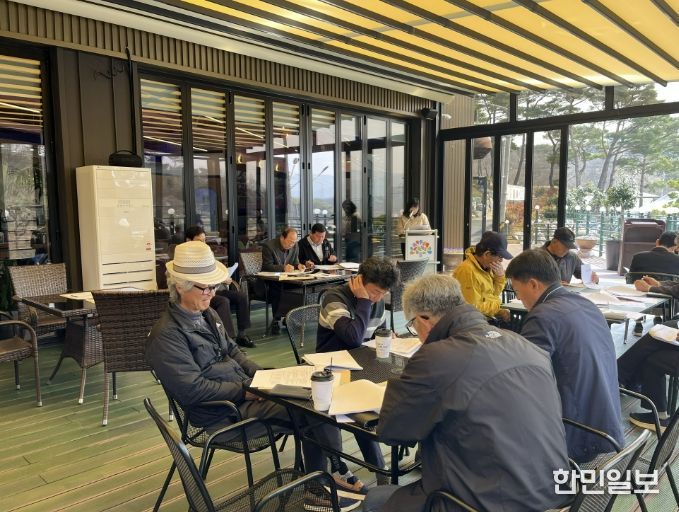 홍성군 장곡면, 솔바람테마카페에서 이장회의 개최