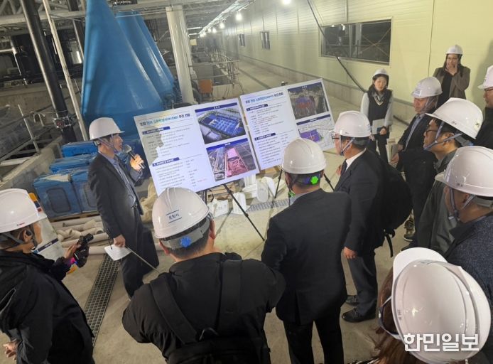 지난 27일 포항 장기면 ‘연어 스마트양식 클러스터’ 현장에서 해양수산부와 전국 6개 지자체가 참석한 가운데 ‘2026년 1분기 스마트양식 클러스터 조성사업 지자체 협의회’가 열렸다.