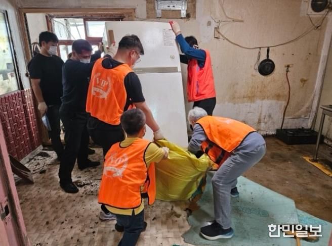 정읍시장애인종합복지관, 민관 협력으로 독거 장애인 보금자리 ‘새 단장’