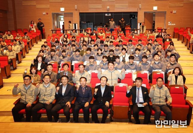 의성군의회 최훈식 의장, 경북도민체전 결단식·개회식 참석