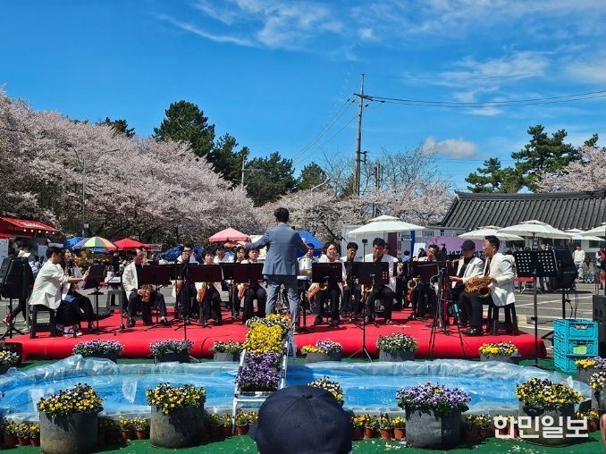 사천시 제7회 선진리성 벚꽃축제