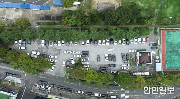 의암공원 주차장 전경