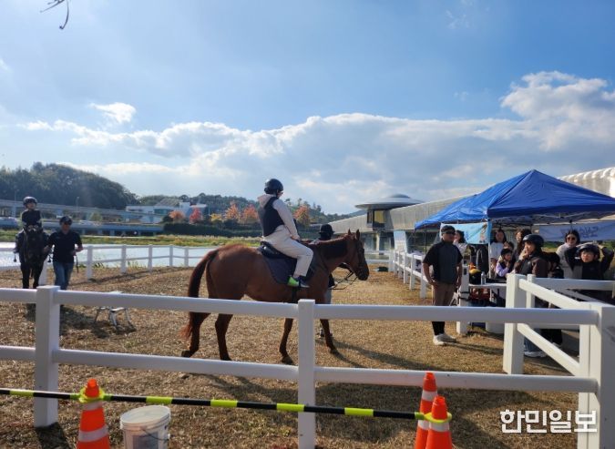 순천만국가정원에서 승마체험