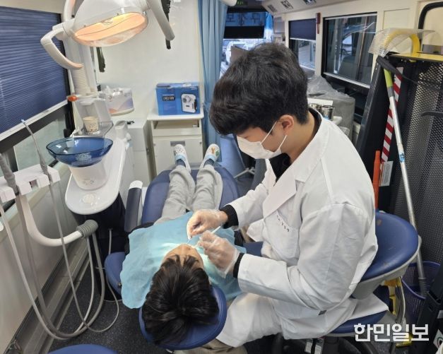 이동구강진료버스 활용, 구강검진부터 불소도포까지 예방 중심 서비스
