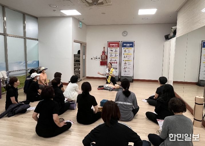 울주군국민체육센터 4월 고객의 날 심폐소생술 교육