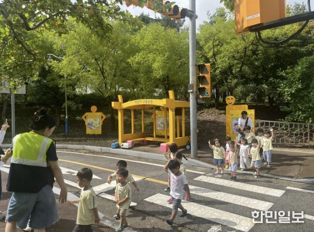 과천시, 어린이 교통안전교실 운영…체험 중심 안전교육