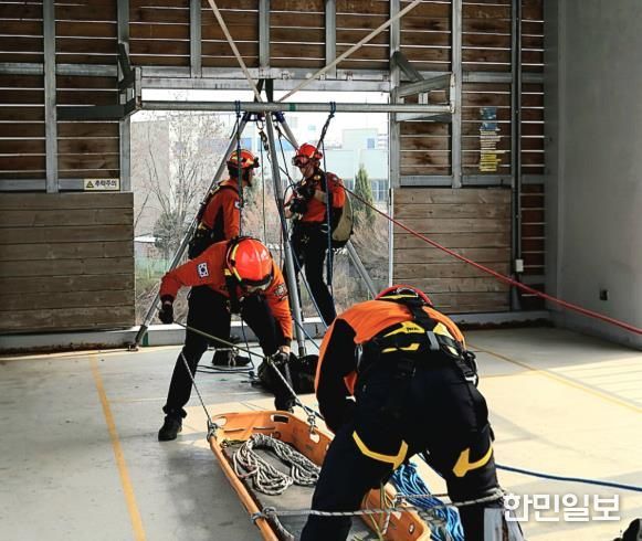 천안서북소방서, 소방기술경연대회 구조전술 분야 도내 2위 달성