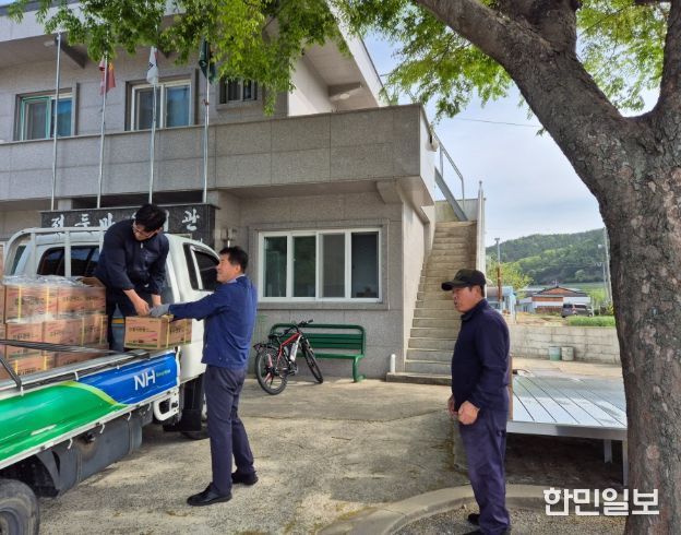 관내 벼 재배 농가에 육묘상자처리제 적기공급